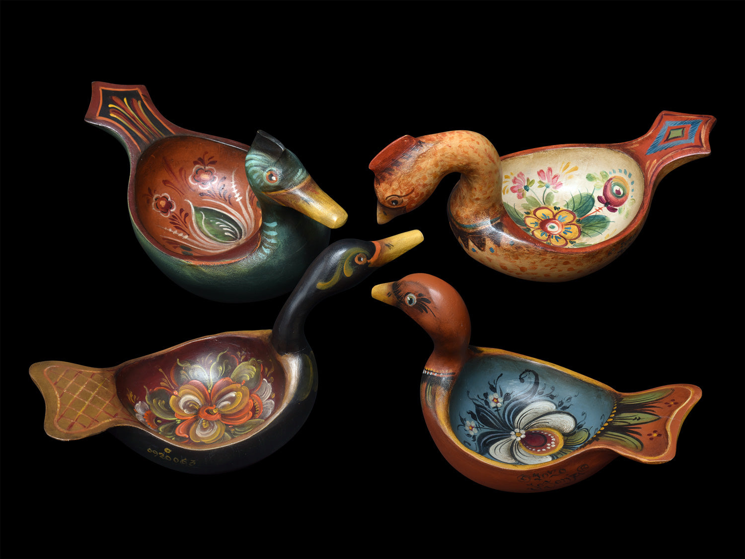 Ale Bowl Birds - Rosemaling Design & Techniques - Online Class