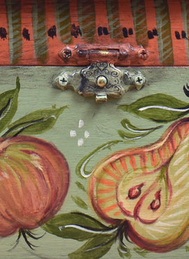 Country Tin Wild Currants - JP3209