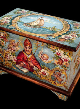 St. Nikolas Fraternity Chest - JP3185